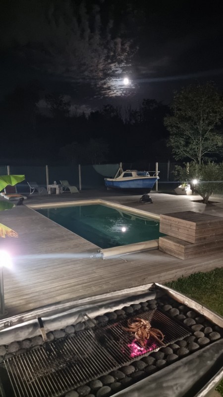 Réalisation d'une piscine coque polyester 7,50X4  avec une plage de 70 cm  Cabanac et Villagrains en Sud Gironde